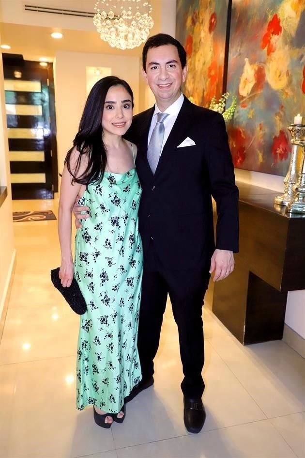 Karen Villagómez de Andonie y Ramsés Andonie