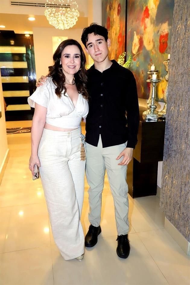 Claudia Chapa y Mauricio Chapa