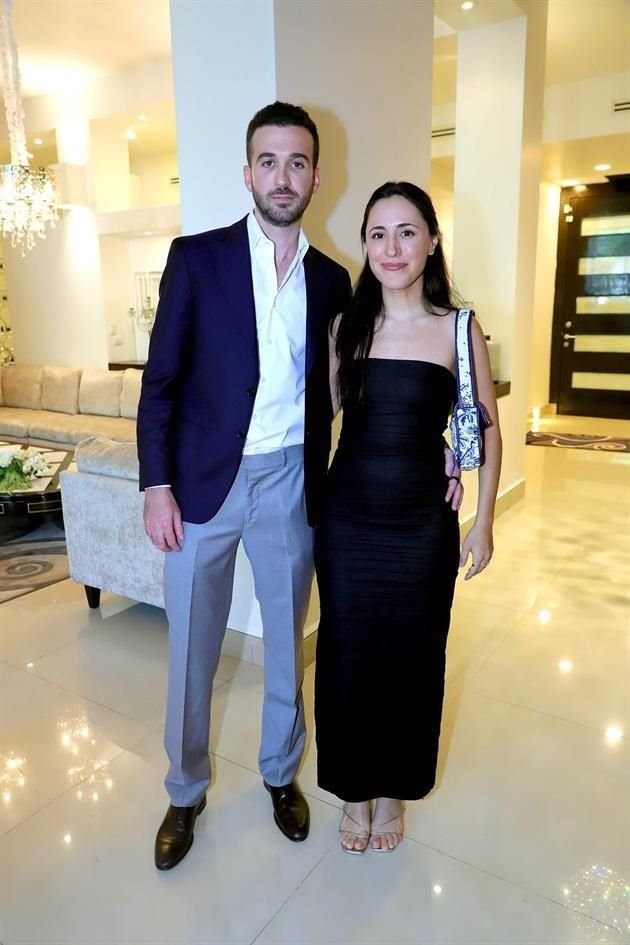 Juan Pablo Richardson y Ana Sofía Romero