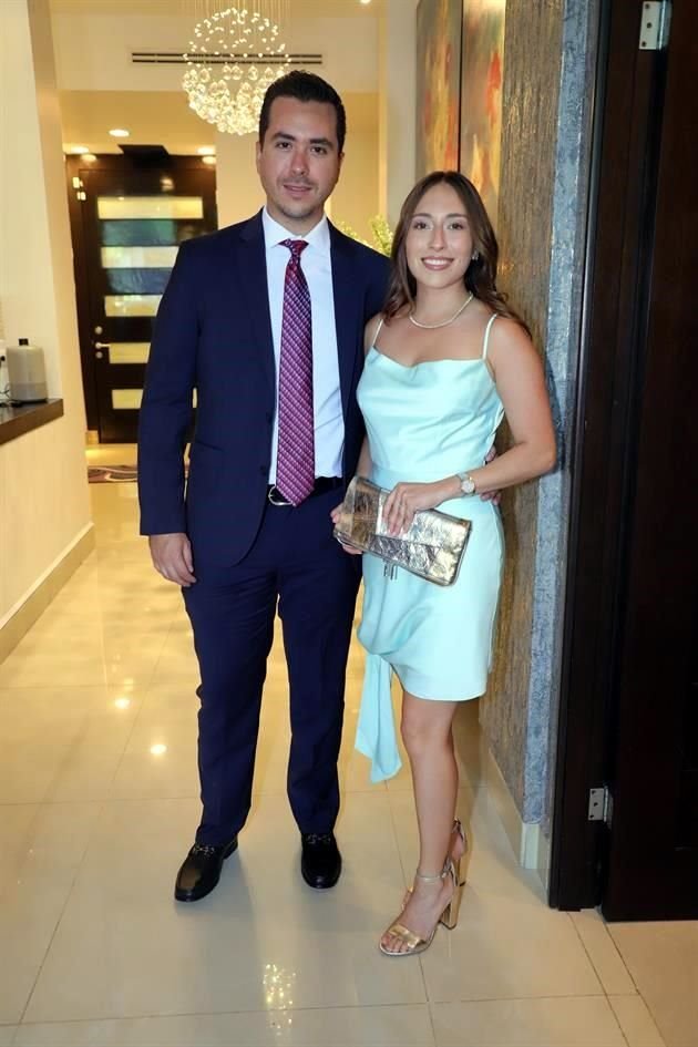 Jorge Gámez y Paulina de la Garza