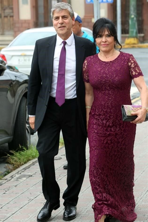 Jaime Elizondo y Magdalena González