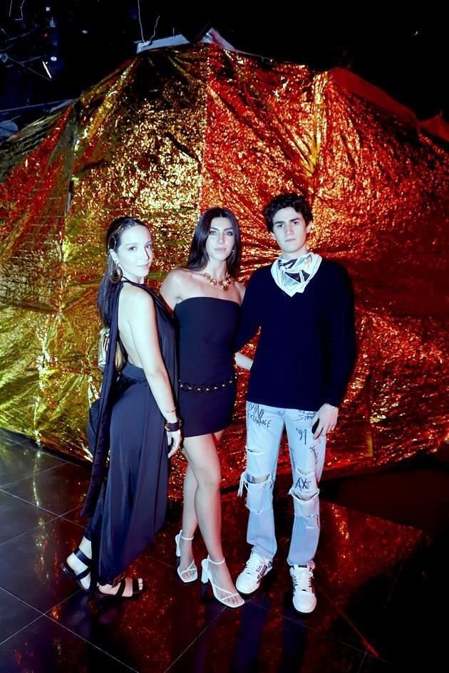 Eugenia Garza de León, Liza de la Garza y Miguel de la Garza