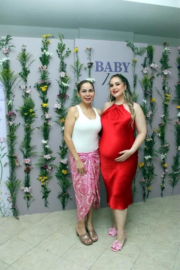 Jess Ramírez y Rosy Treviño de Cisneros