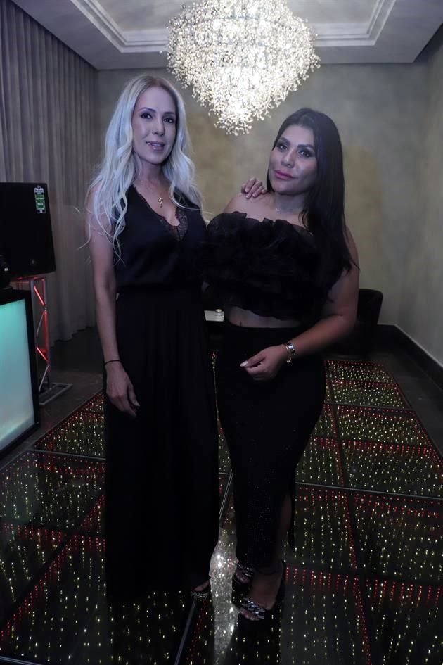 Maribel Valdez y Yerubice Castillo