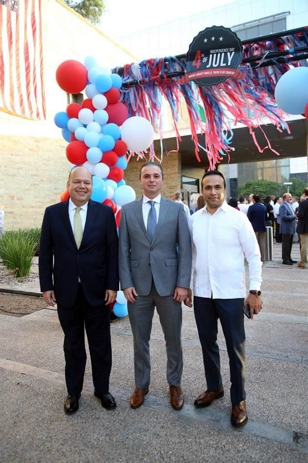 Alejandro Carlín Balboa, Pedro Arce y Jorge Márquez