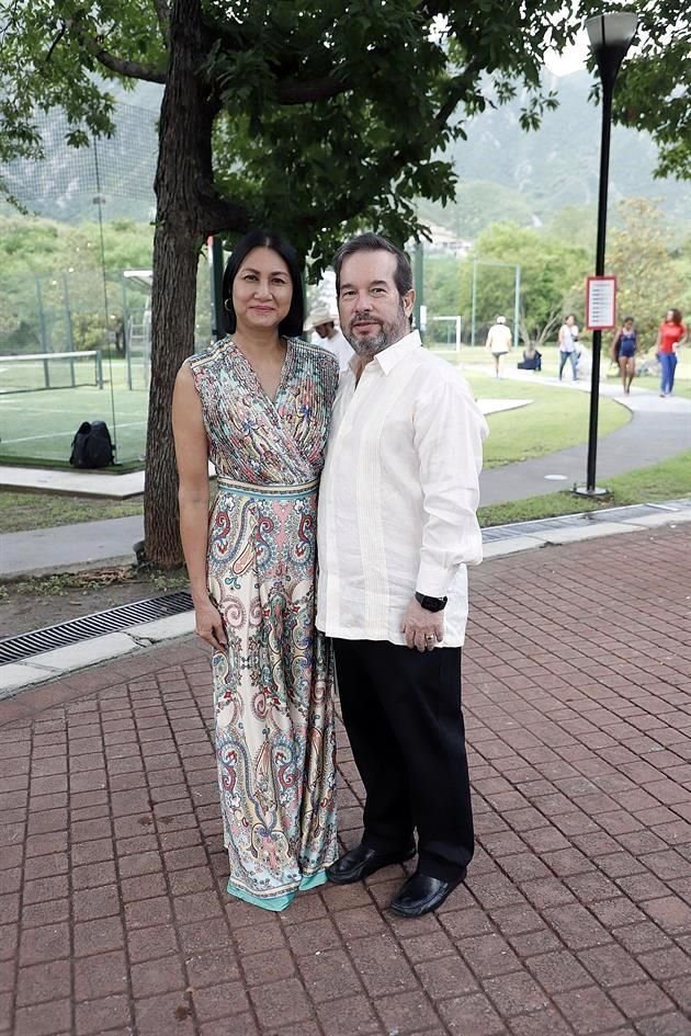 Puk de De la Garza y Jorge de la Garza