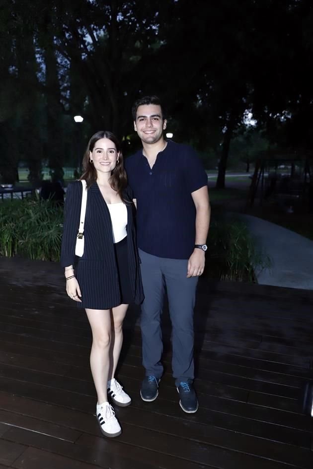 Marifer Lozano y Alexis González