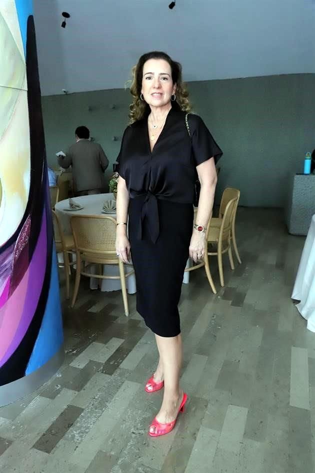 Karla Ferrigno de Jiménez