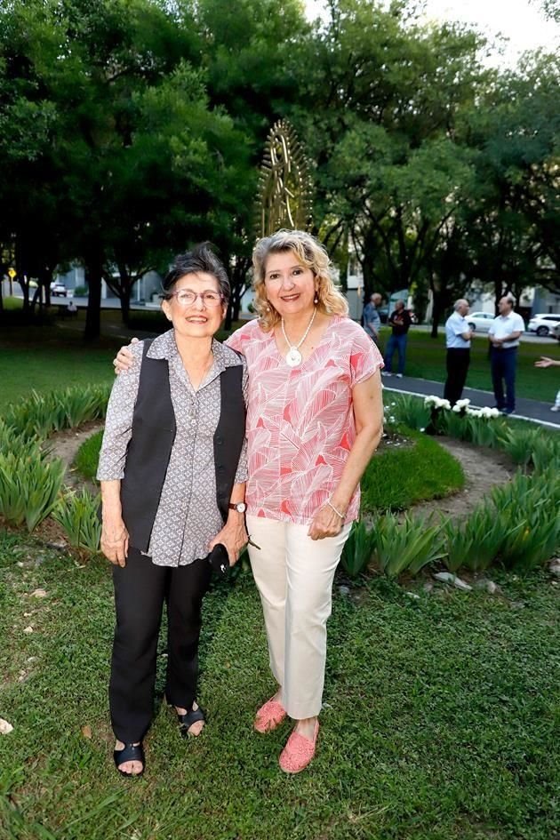 Patricia Galindo y Rita Villalobos