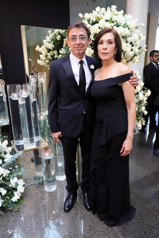 Felipe Canales y Nora Reyna de Canales