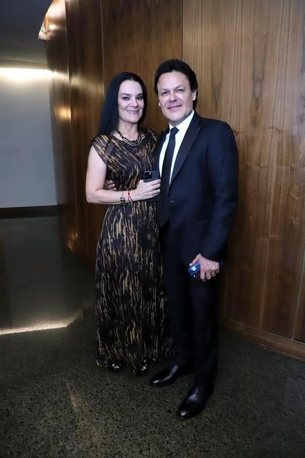 Rebeca Garza de Cuevas y José Martín Cuevas