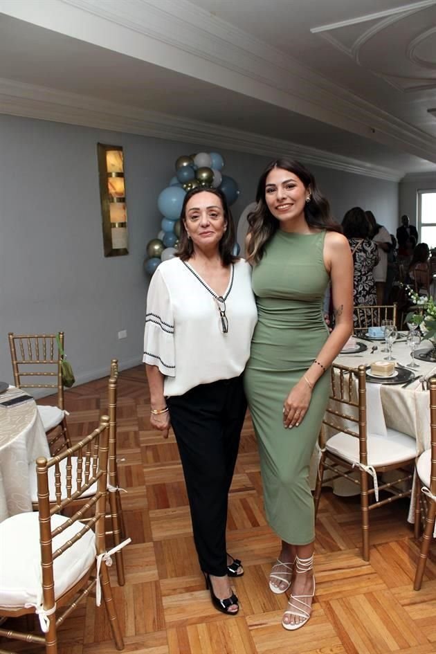 Perla De la Garza y Alexia Ruiz