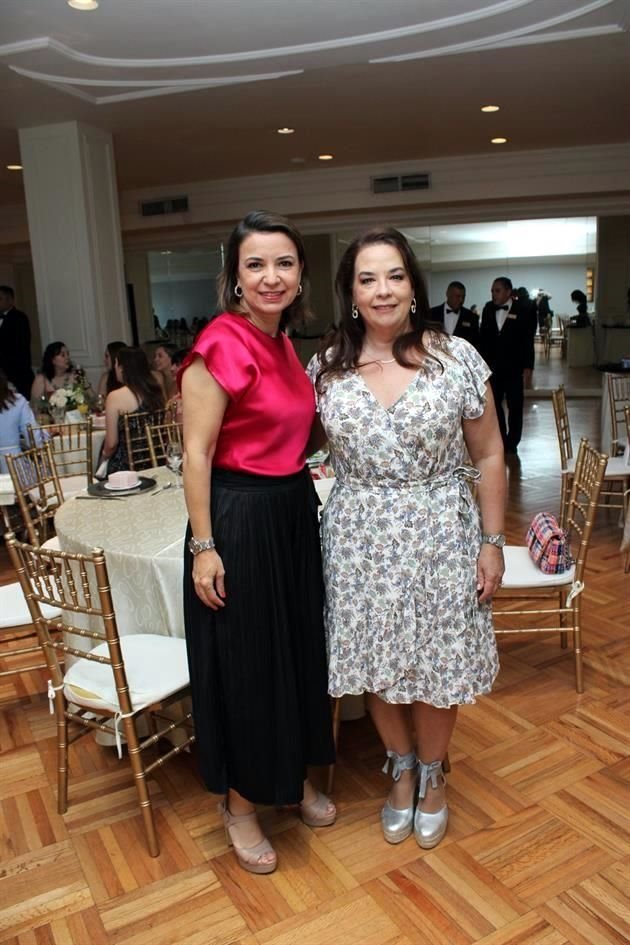Rosy Treviño y Edna Salinas