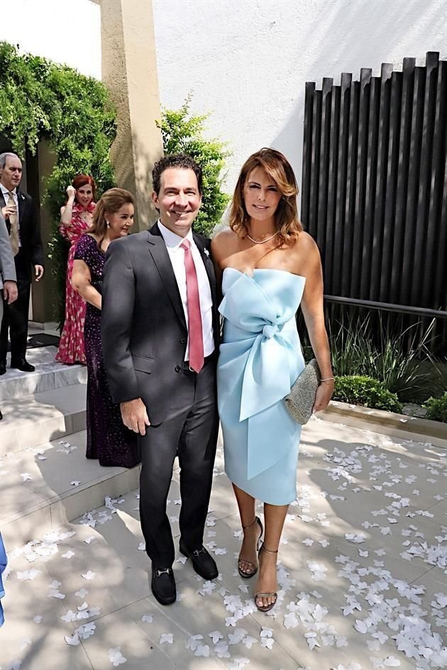 Agustín Blanco y Rosa María Oliver de Blanco