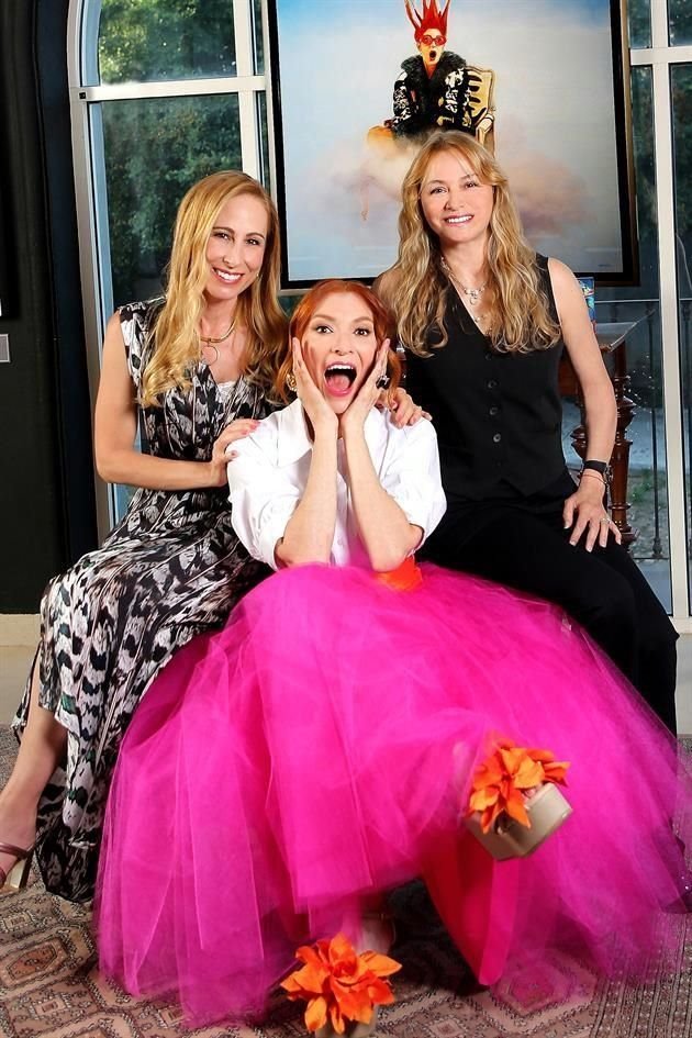 Jeannine Zambrano, Silvia Torres y Ana Cristina Celada