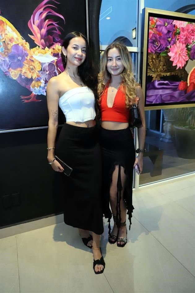 Rebeca Perales y Ana Karen Perales