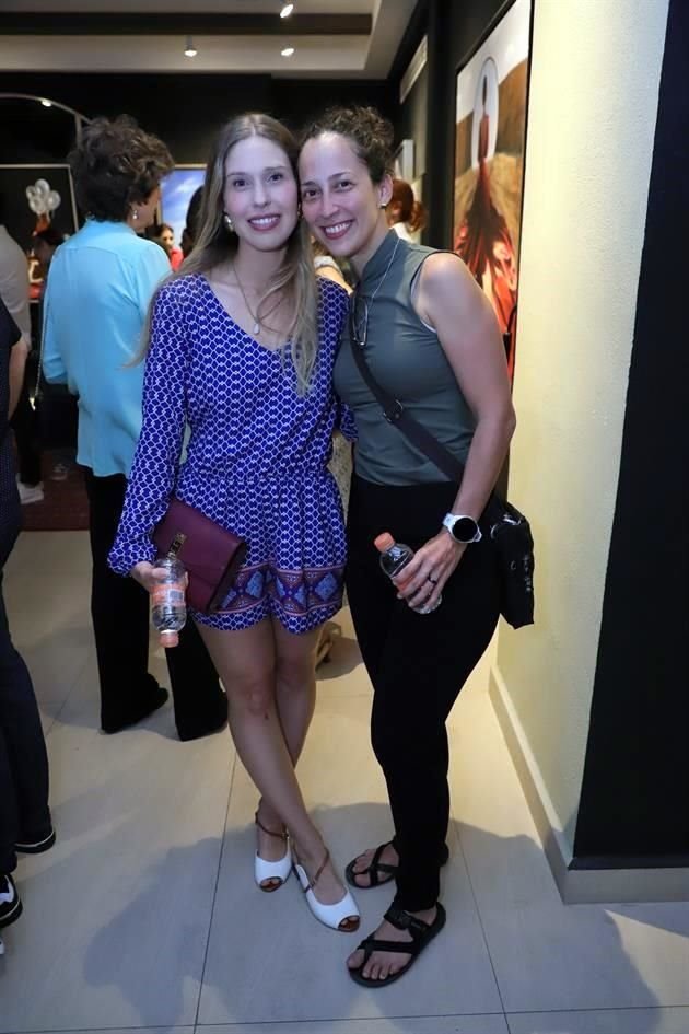 Patricia Ortiz y Cristina Garza