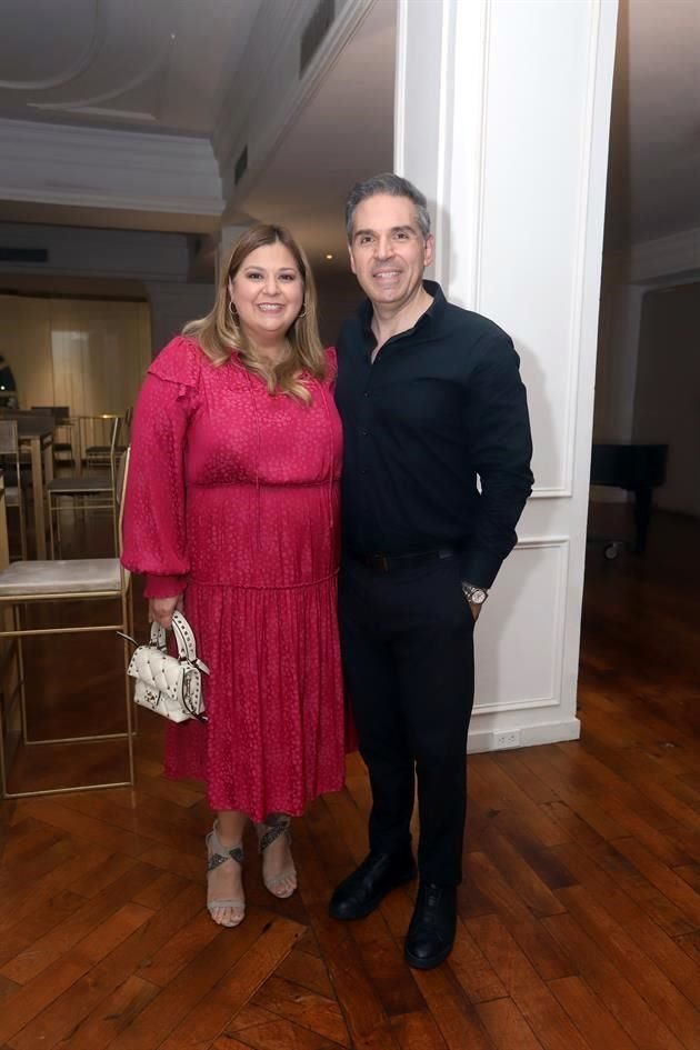 Susana Garza Lagüera de Bichara y Miguel Bichara