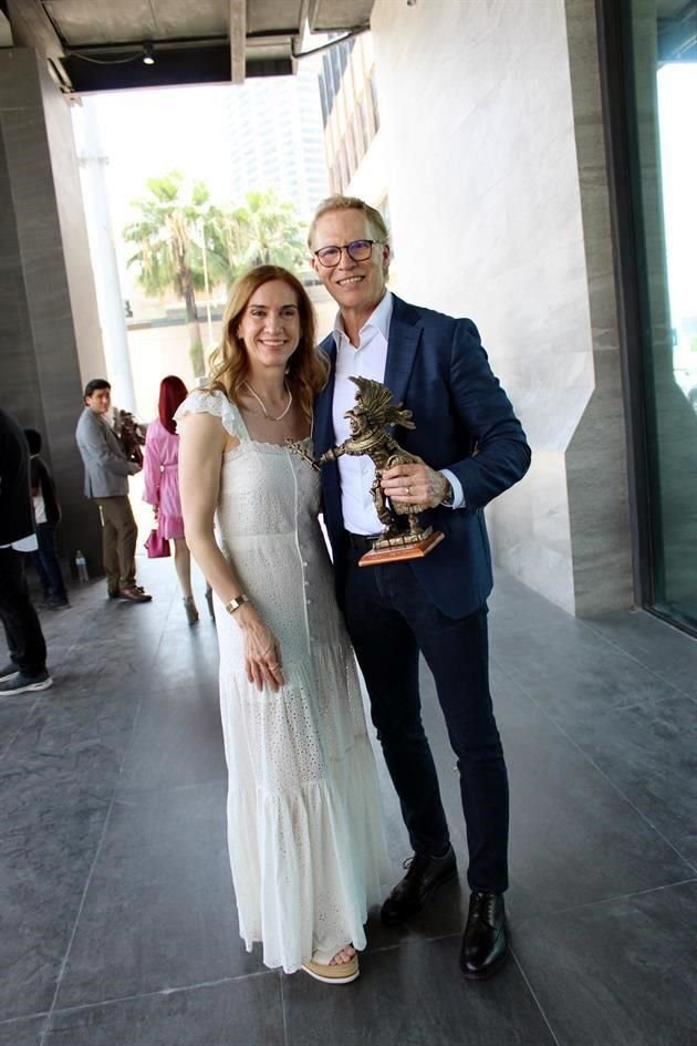 Patricia Carrillo y Mauricio Perches