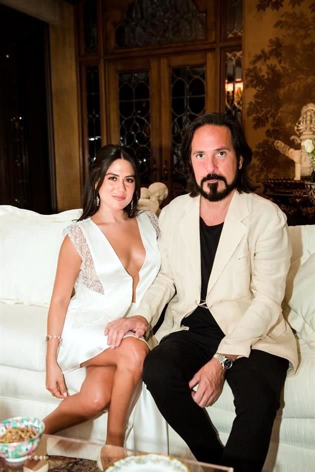 Catalina Cavazos y Eduardo López