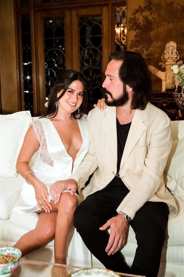 Catalina Cavazos y Eduardo López