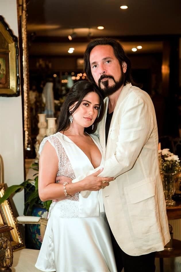 Catalina Cavazos y Eduardo López