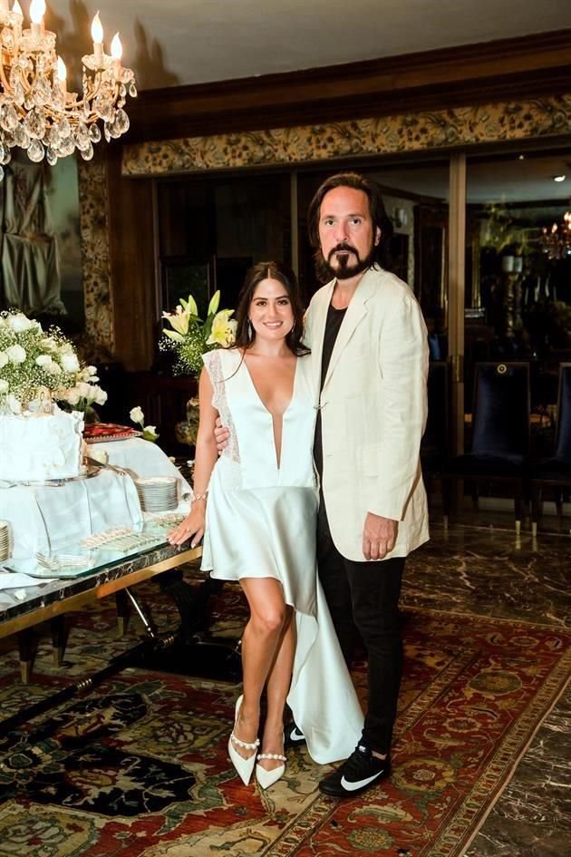 Catalina Cavazos y Eduardo López