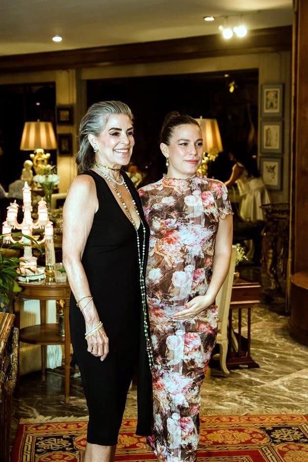 Patricia Zertuche y Mariel Zertuche