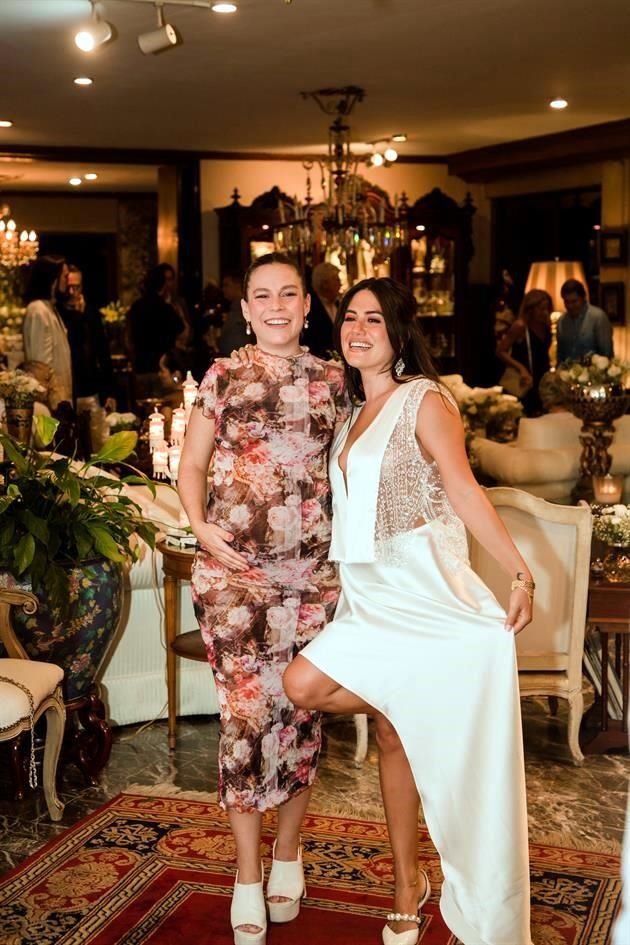 Mariel Zertuche y Catalina Cavazos