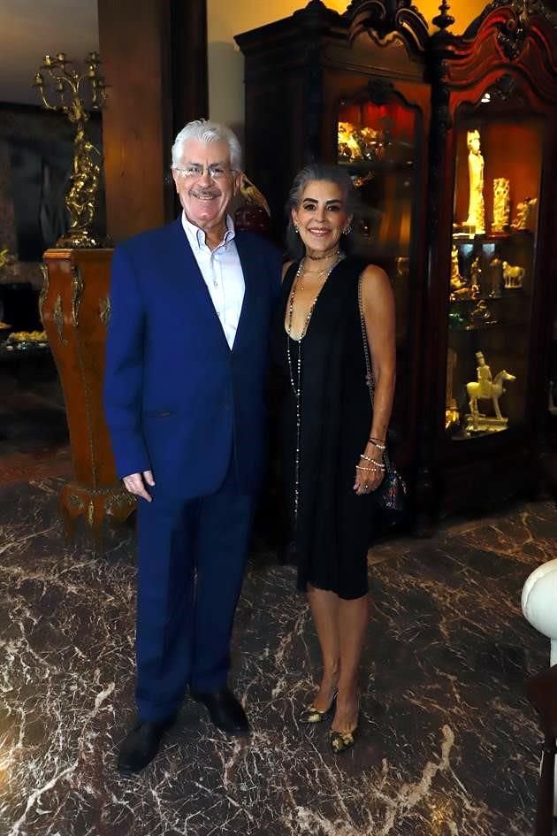 Carlos Zertuche y Patricia Zertuche