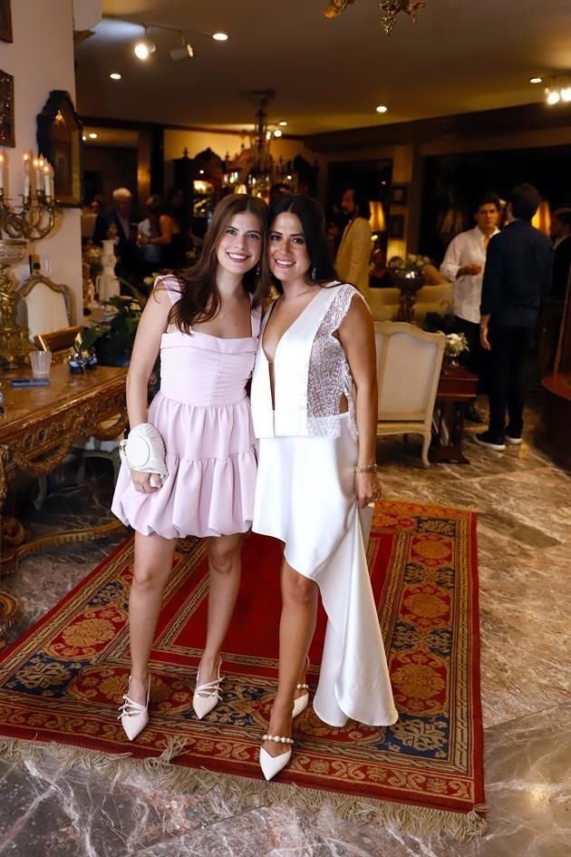 Valeria Serna y Caty Cavazos