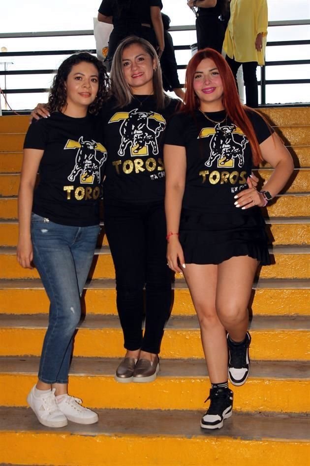 Liz Pintor, Leslie Cázares y Lourdes Gutiérrez