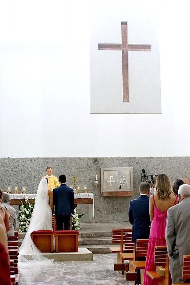 Bárbara Domene Santos y Othón Corral Hernández