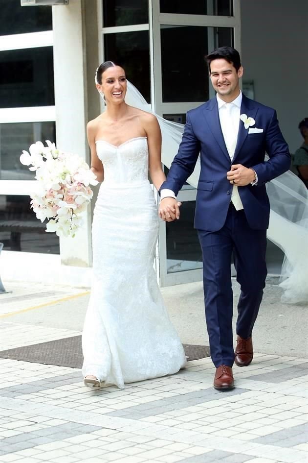 Bárbara Domene Santos y  Othón Corral Hernández