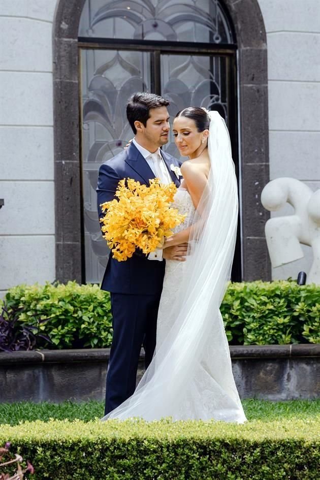 Othón Corral Hernández y Bárbara Domene Santos