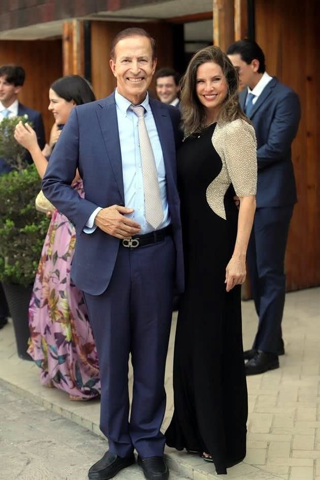 Alfonso Barrera y Cristina Raines