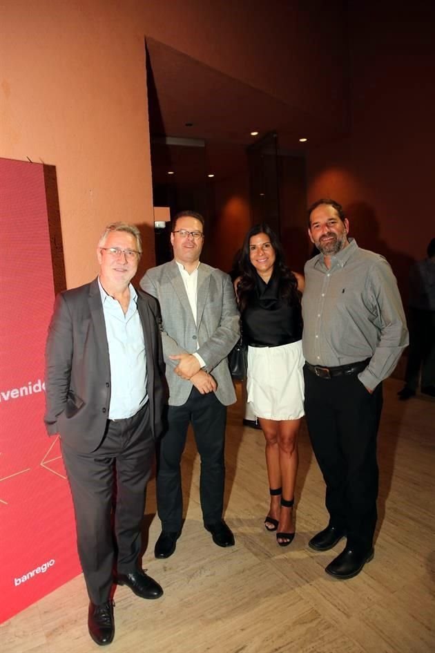 Guillaume Pierre, Ricardo Marcos, Lorenia Canavati y Guillermo de Hoyos