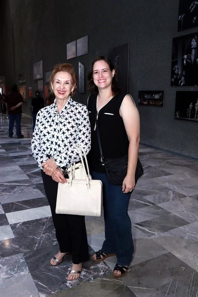 Alicia Barragán y Lucía Isla