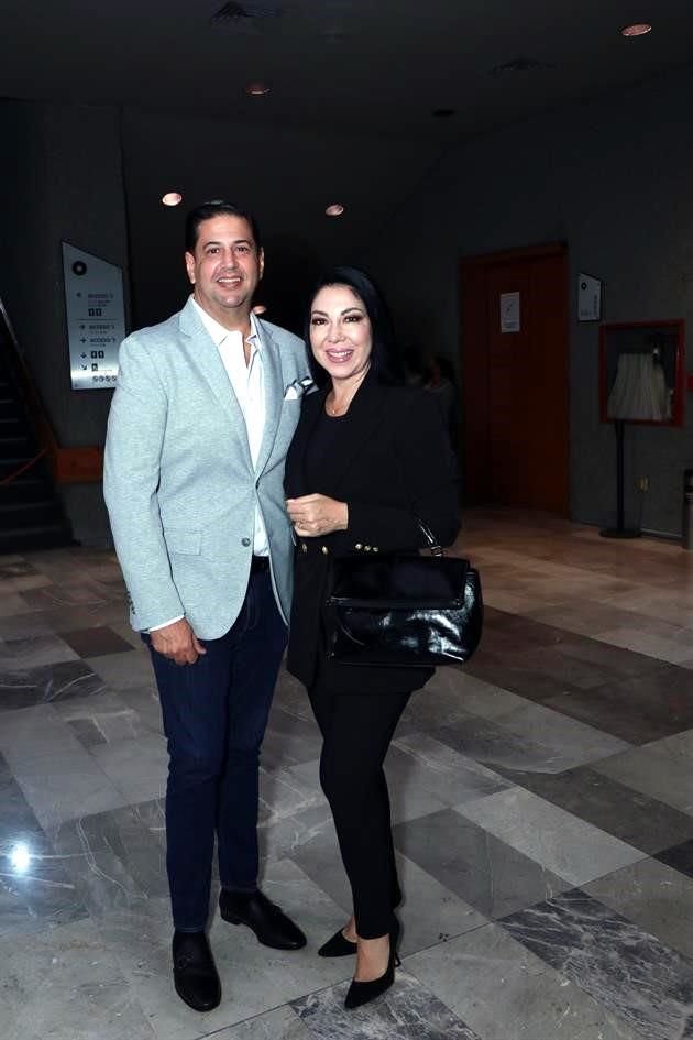 Raúl Moreira y Mariana Bermúdez