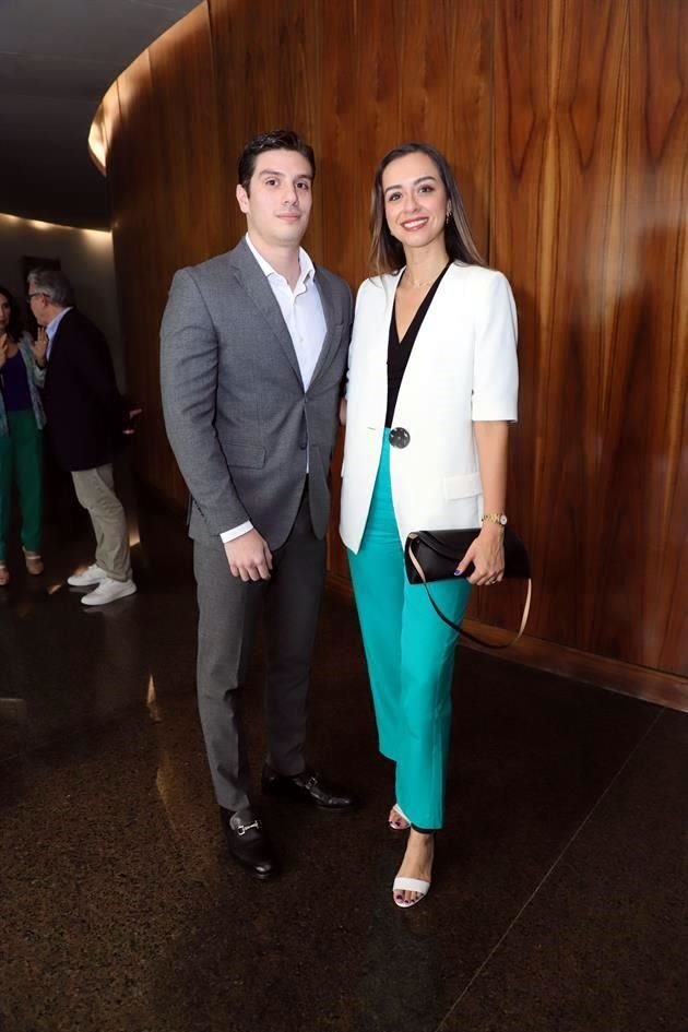 Héctor Martínez y Gabriela Rodrigo
