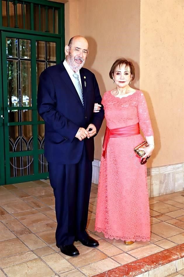 Eduardo Guerra Sepúlveda y Yolanda Izazaga de Guerra