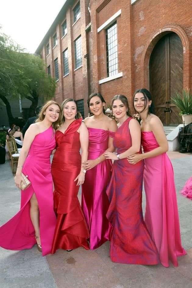 Priscila Martínez, Daniela Elizondo, Martha Gómez, Denisse Ríos y Lizbeth Flores