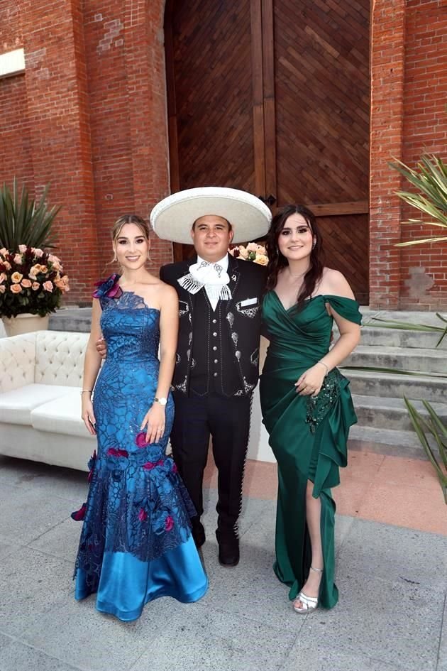 Blanca Sepúlveda de Quintana, Alberto Quintana y Daniela Sepúlveda