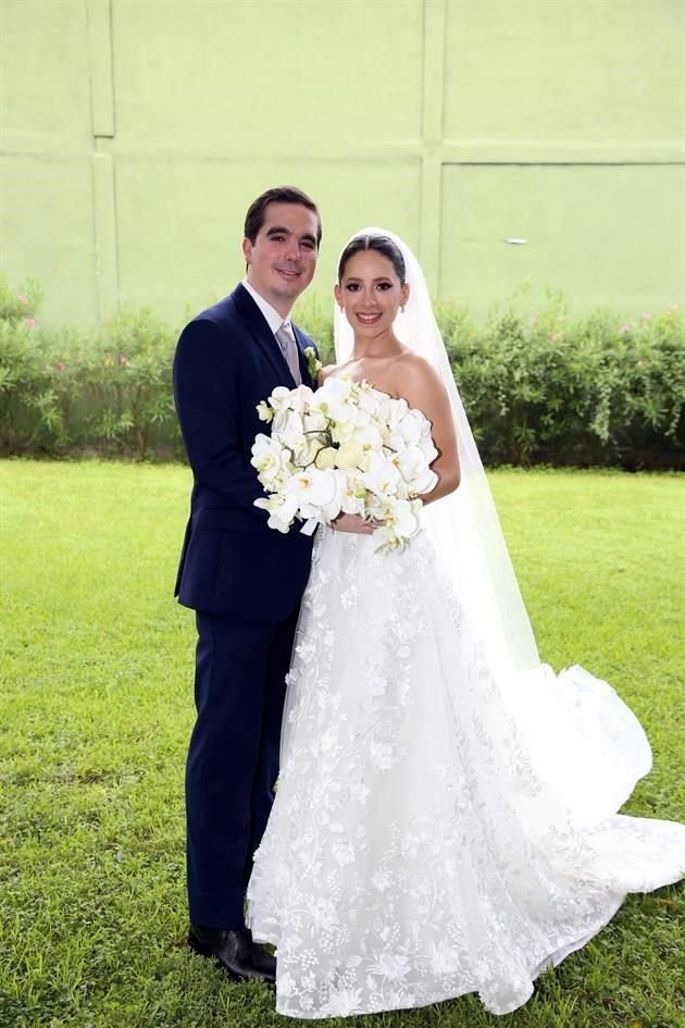 Víctor García y Fernanda Dávila