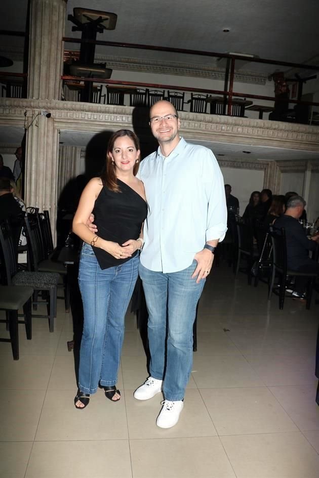 Paola Arista y Felipe Morales