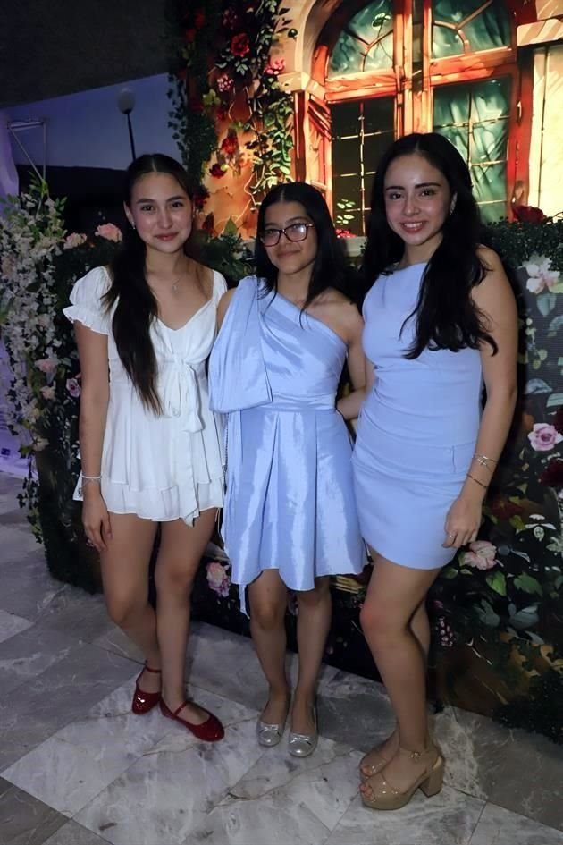 Ana Victoria Villarreal, Ana Sofía Cruz y Claudia Caudillo