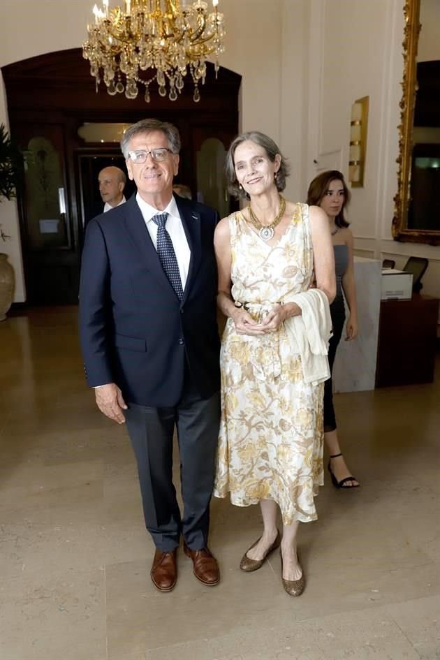 Pedro Madero y Mercedes Madero