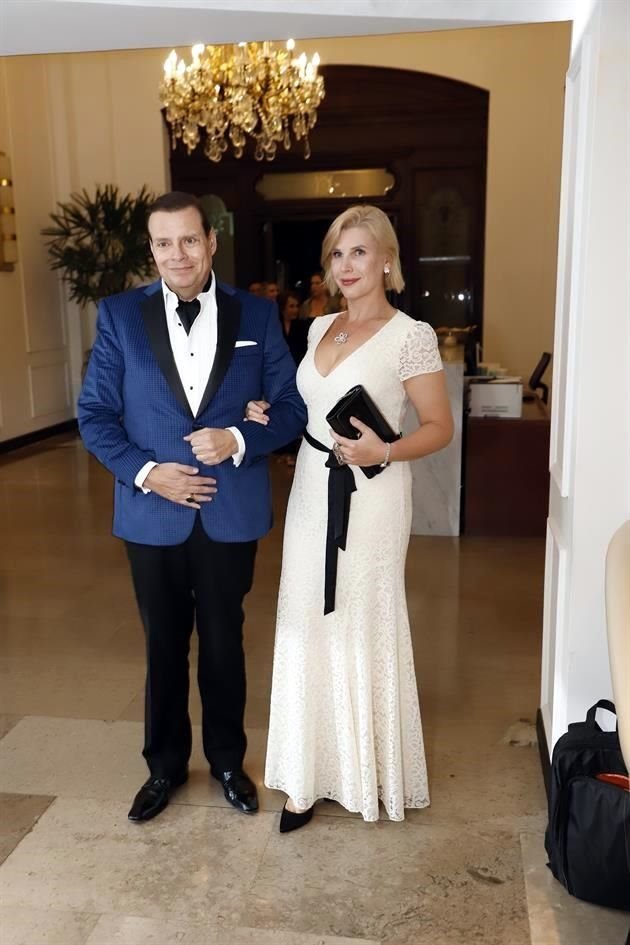 Fernando Santillán y Olga Tulik