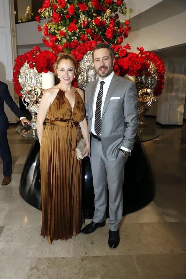 Ivonne González y Gustavo Leal Cueva