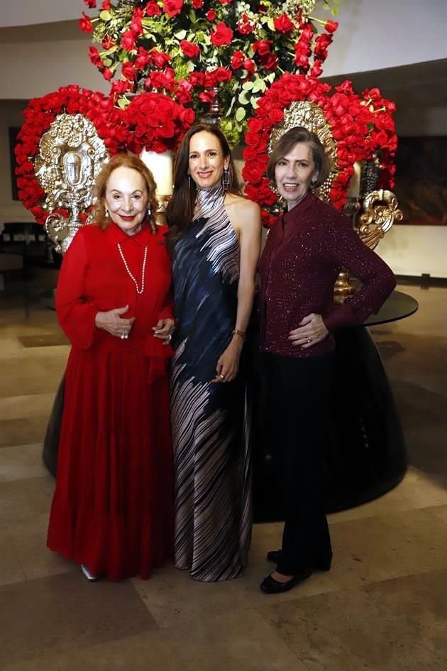 Aurora Cantú de Cagnasso, Yolanda Garza de González y Gretchen Backhoff